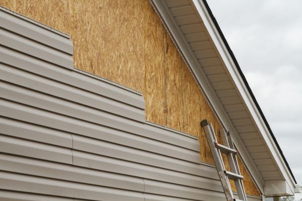 Loose Siding Replacement in Blaine