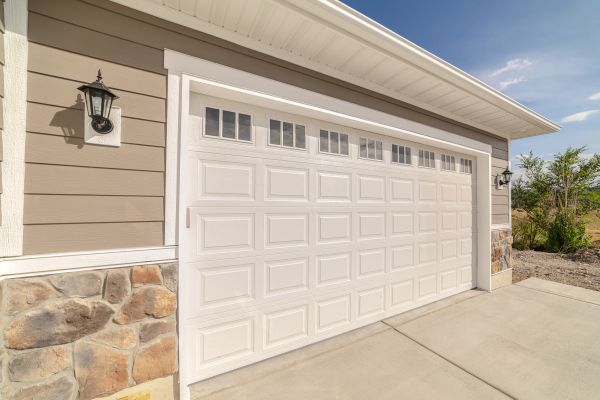 Garage Siding Repair in Blaine