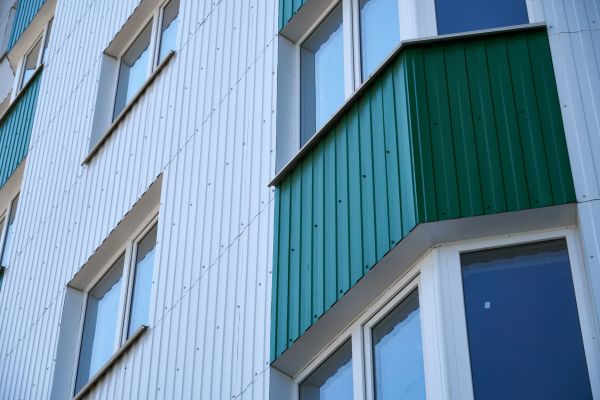 Building Siding Installation in Blaine