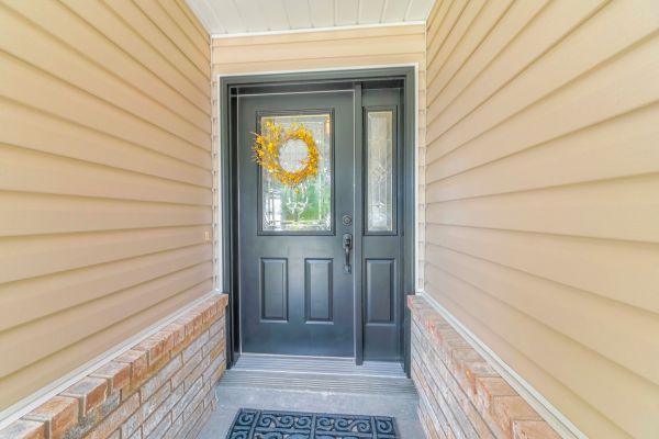 Siding Panel Repair in Blaine