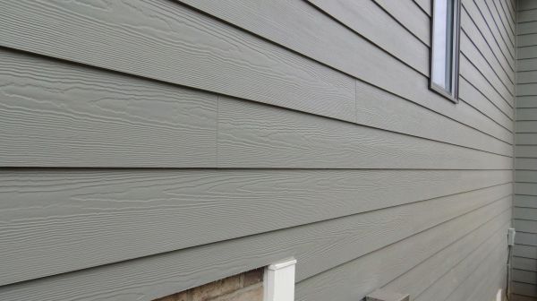 Dutch Lap Vinyl Siding Service in Blaine