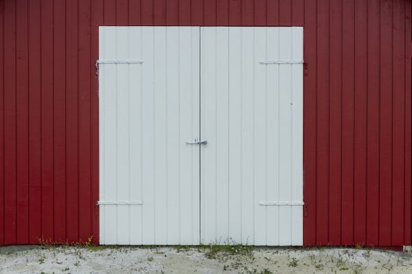 Pole Barn Siding Installation in Blaine